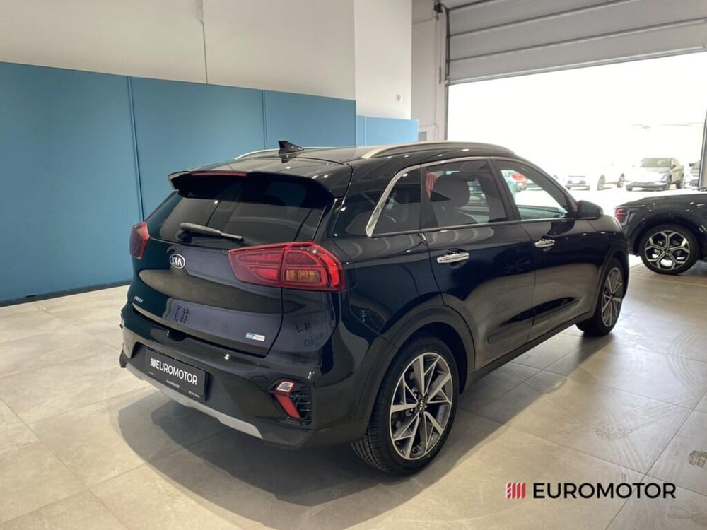 Kia Niro usata a Bari (7)