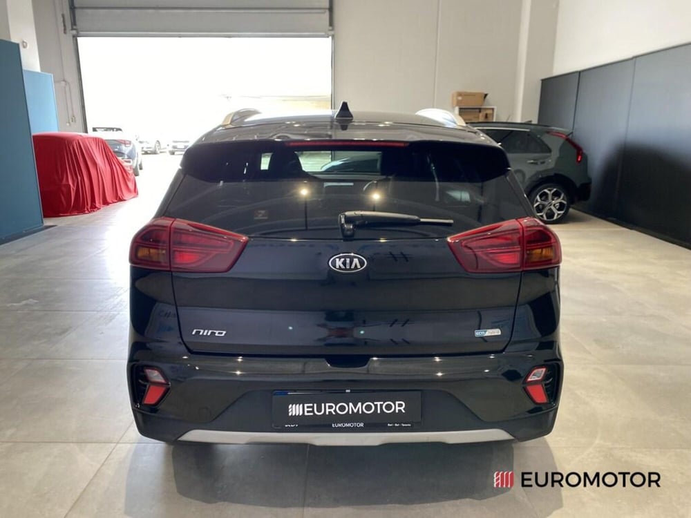 Kia Niro usata a Bari (8)