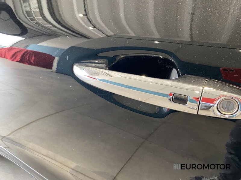 Kia Niro usata a Bari (11)