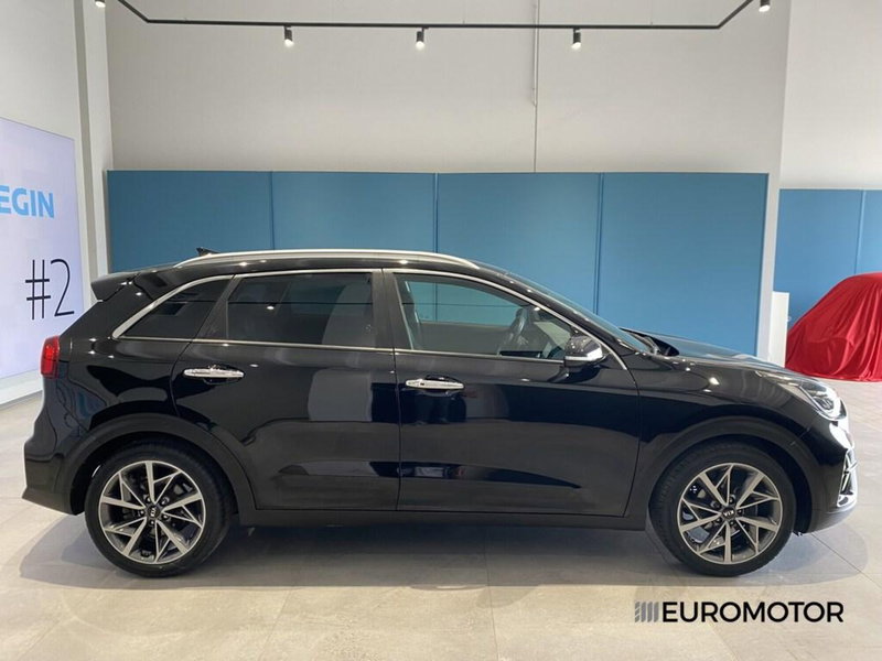 Kia Niro usata a Bari (6)