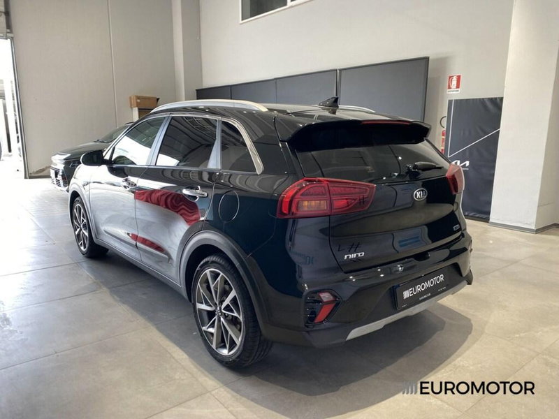 Kia Niro usata a Bari (9)