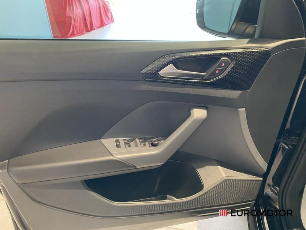 Volkswagen T-Cross usata a Bari (12)