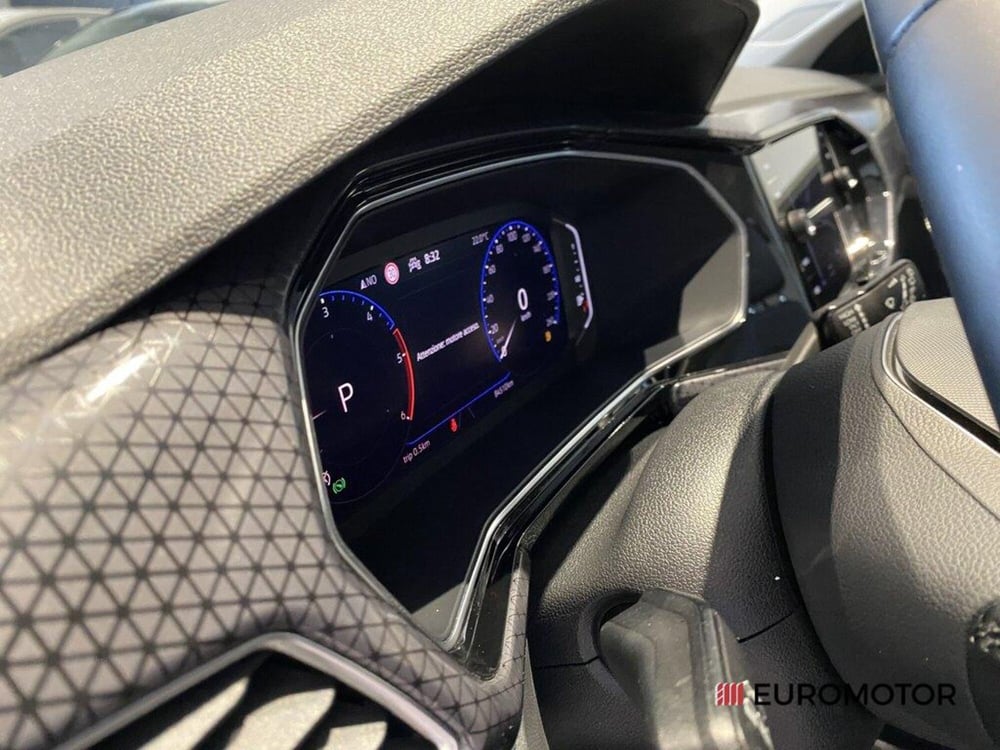 Volkswagen T-Cross usata a Bari (13)