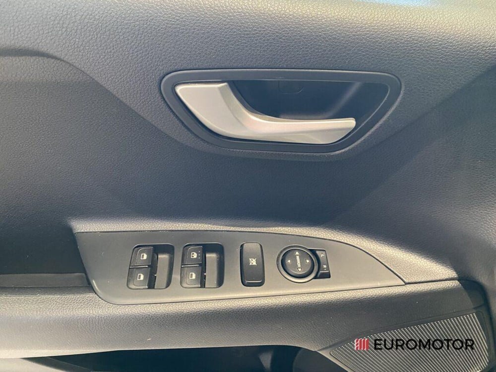 Kia Rio usata a Bari (11)
