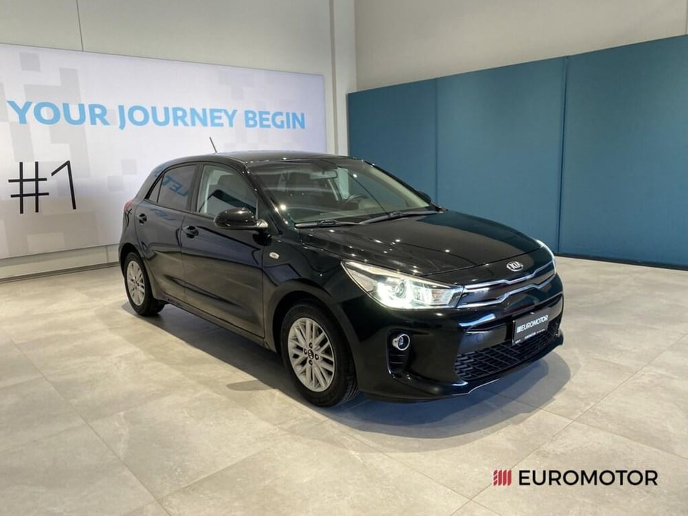 Kia Rio usata a Bari (3)