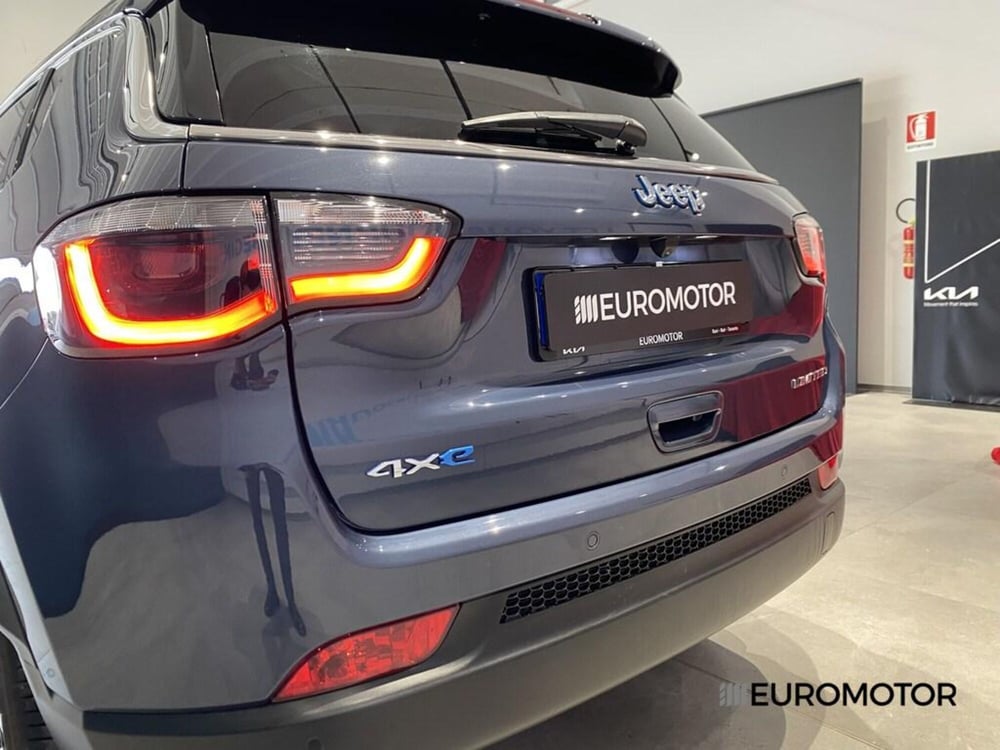 Jeep Compass usata a Bari (11)