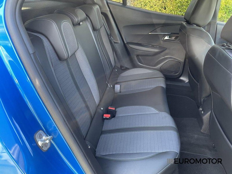 Peugeot 2008 usata a Bari (11)