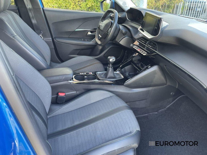 Peugeot 2008 usata a Bari (12)