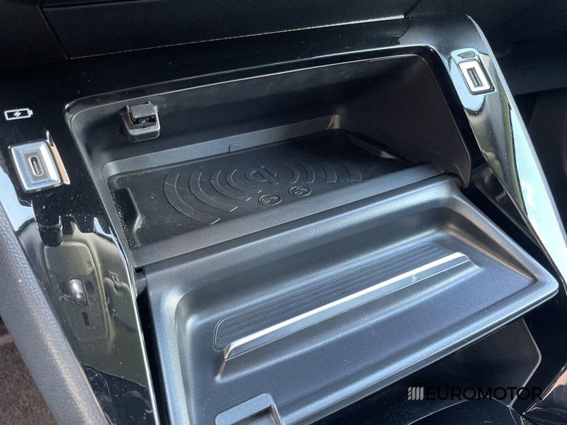 Peugeot 2008 usata a Bari (15)