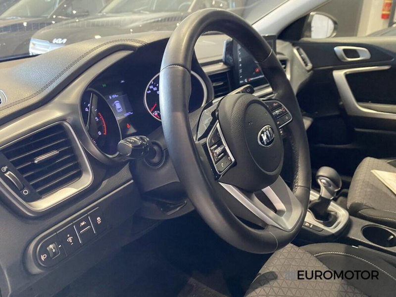 Kia Ceed Sport Wagon usata a Bari (12)