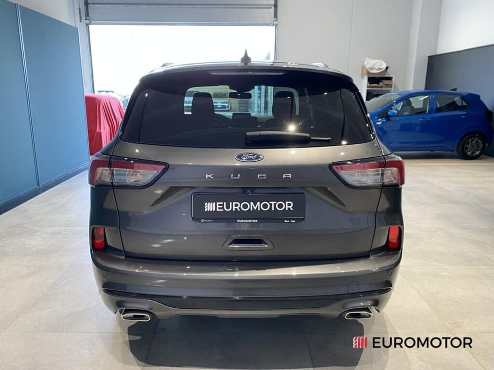 Ford Kuga usata a Bari (9)