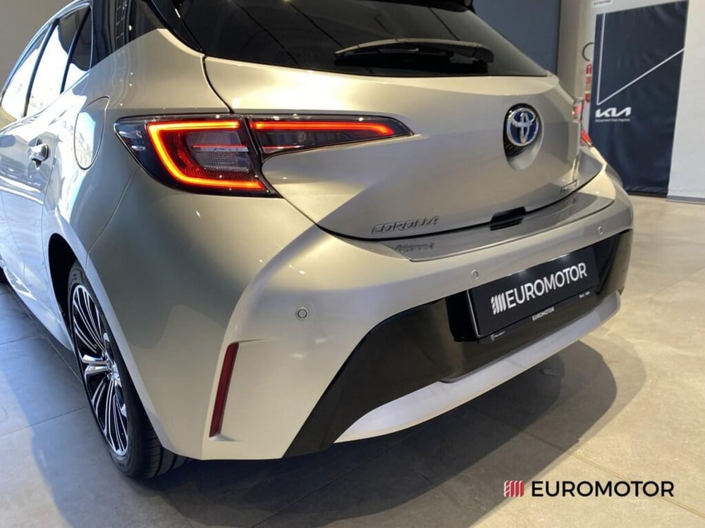 Toyota Corolla usata a Bari (11)