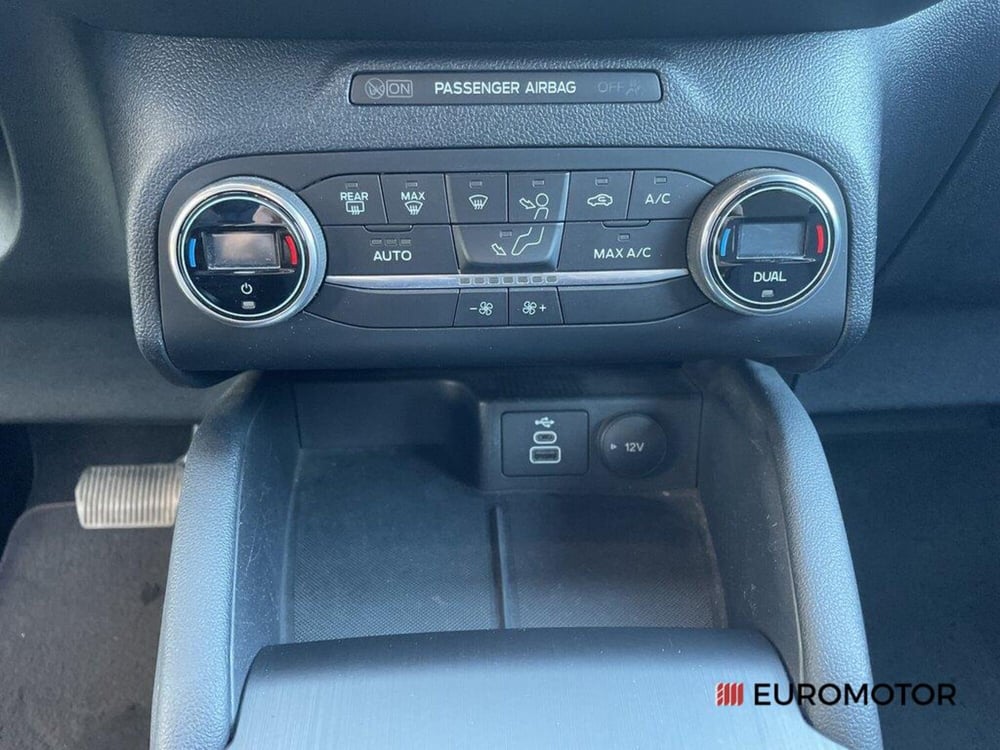 Ford Kuga usata a Bari (15)