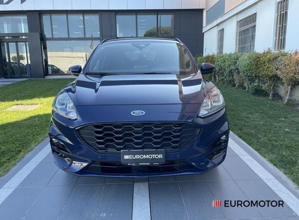 Ford Kuga usata a Bari (2)