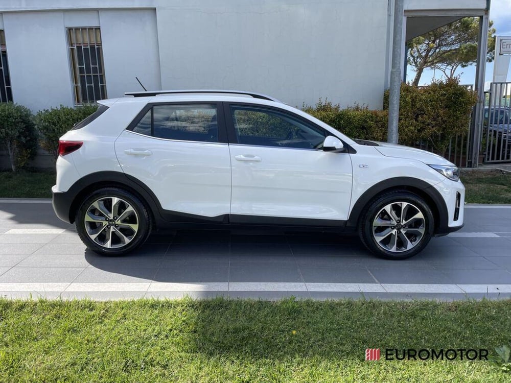 Kia Stonic usata a Bari (4)
