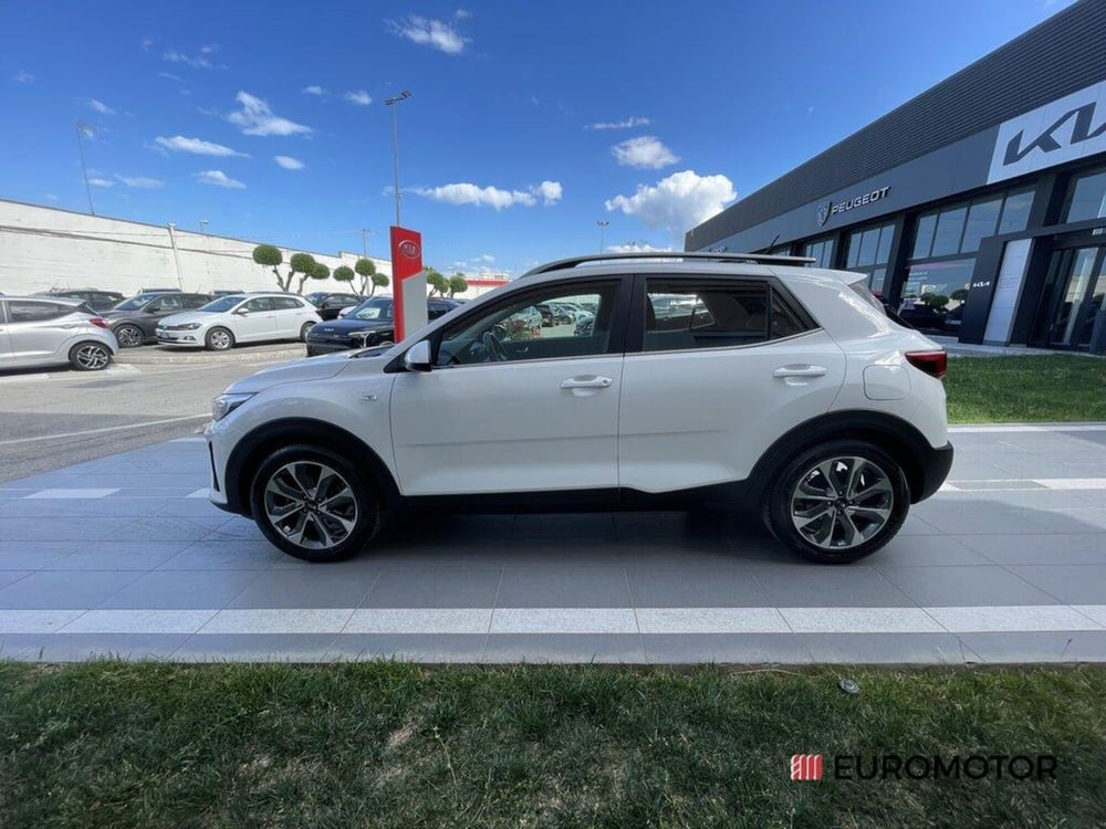 Kia Stonic usata a Bari (8)