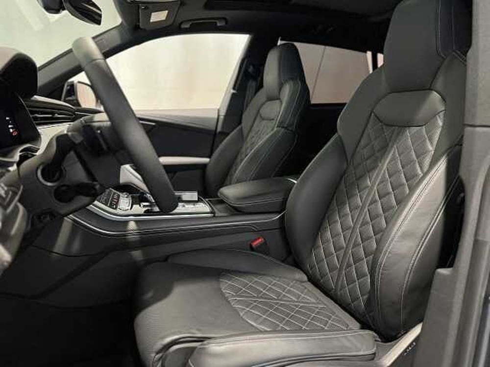 Audi SQ8 usata a Genova (12)