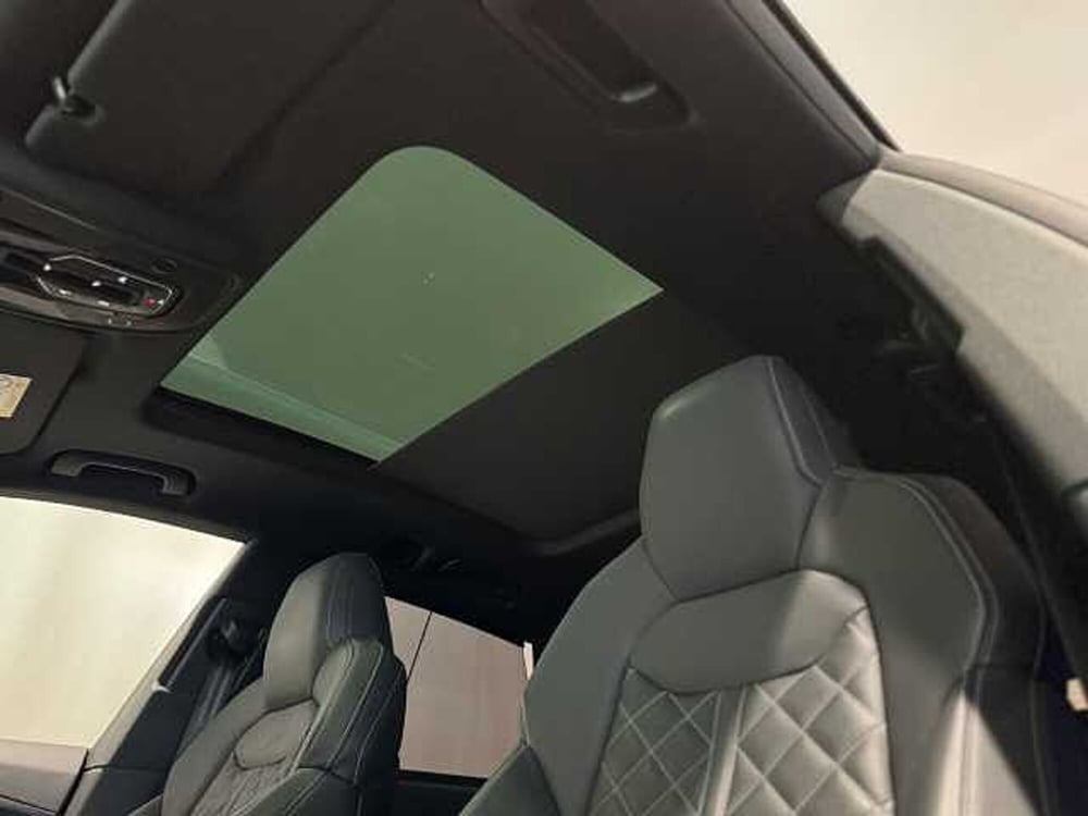 Audi SQ8 usata a Genova (14)