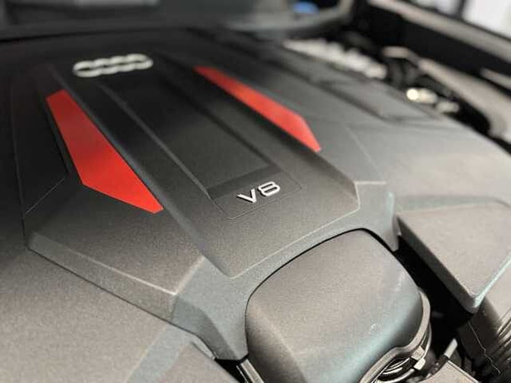Audi SQ8 usata a Genova (15)