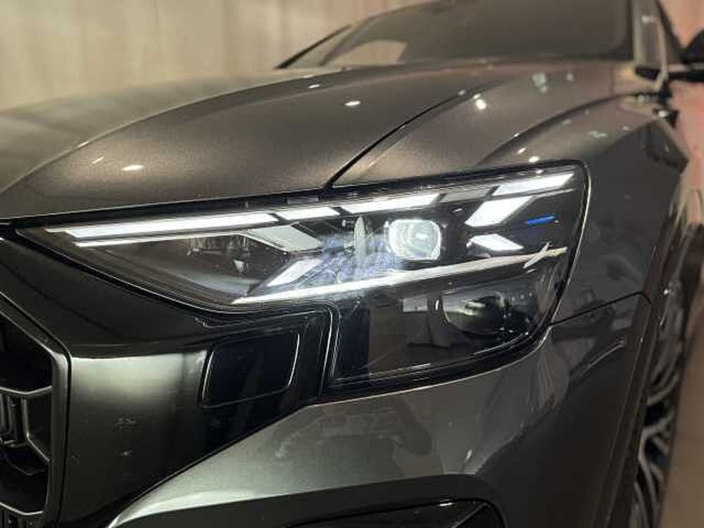 Audi SQ8 usata a Genova (8)