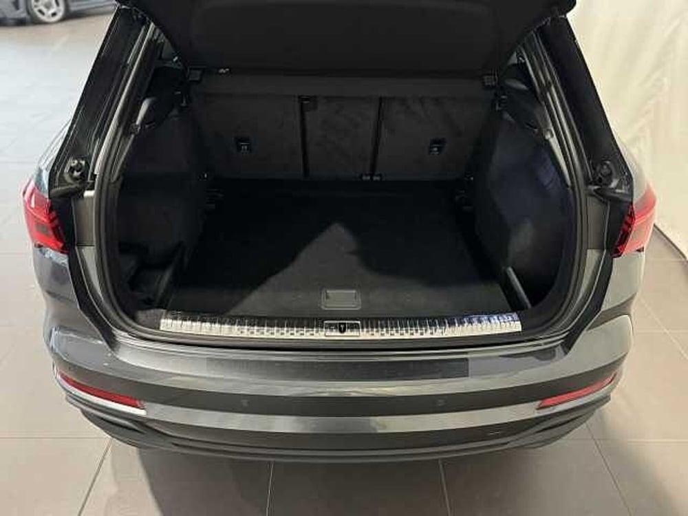 Audi Q3 Sportback usata a Genova (13)