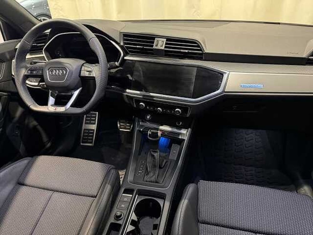Audi Q3 Sportback usata a Genova (6)