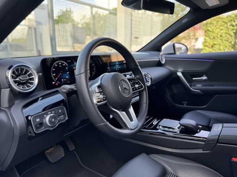 Mercedes-Benz Classe A Sedan usata a Genova (9)