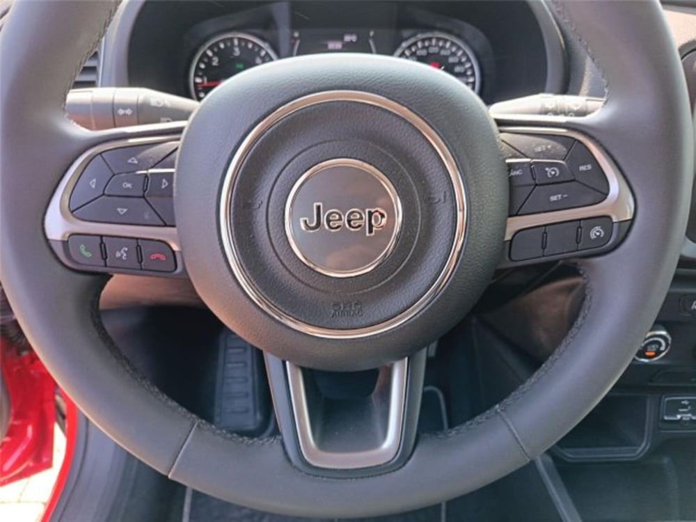 Jeep Renegade usata a Bari (15)
