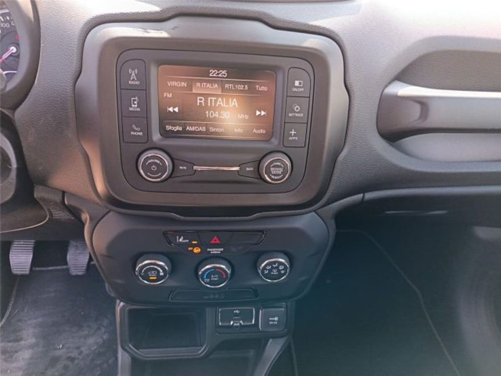 Jeep Renegade usata a Bari (17)