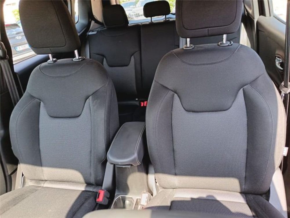 Jeep Renegade usata a Bari (19)