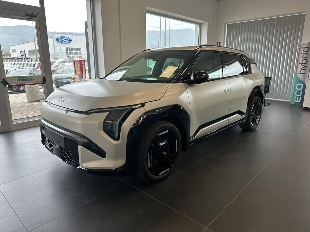 Kia EV3 nuova a Napoli (5)