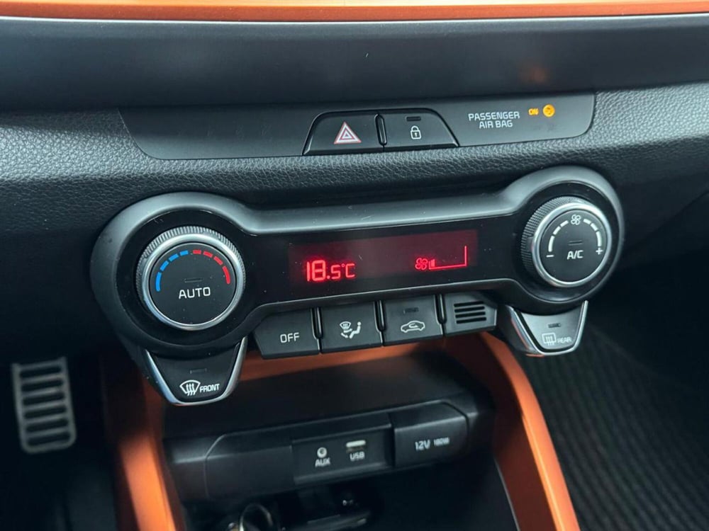 Kia Stonic usata a Como (18)