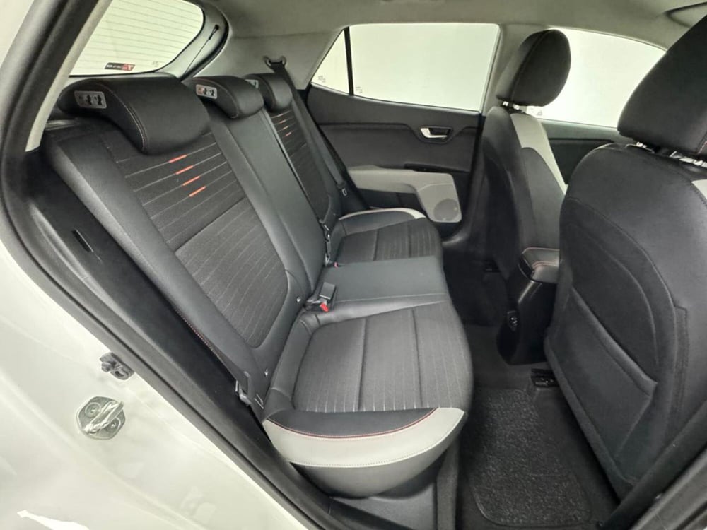 Kia Stonic usata a Como (5)