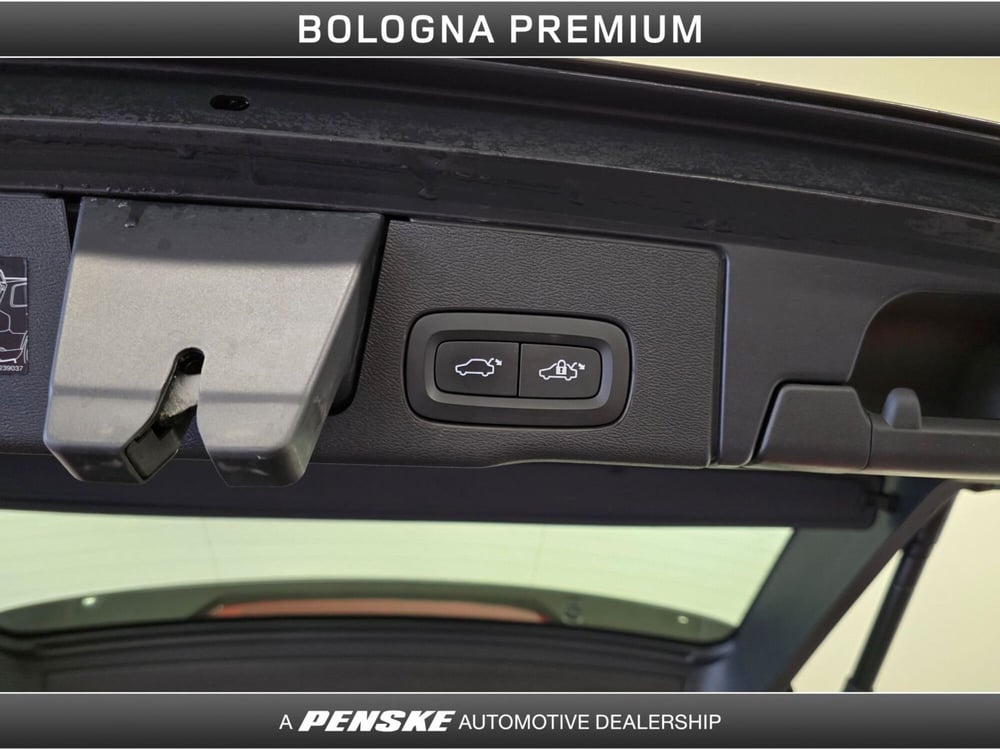 Volvo XC60 usata a Bologna (10)