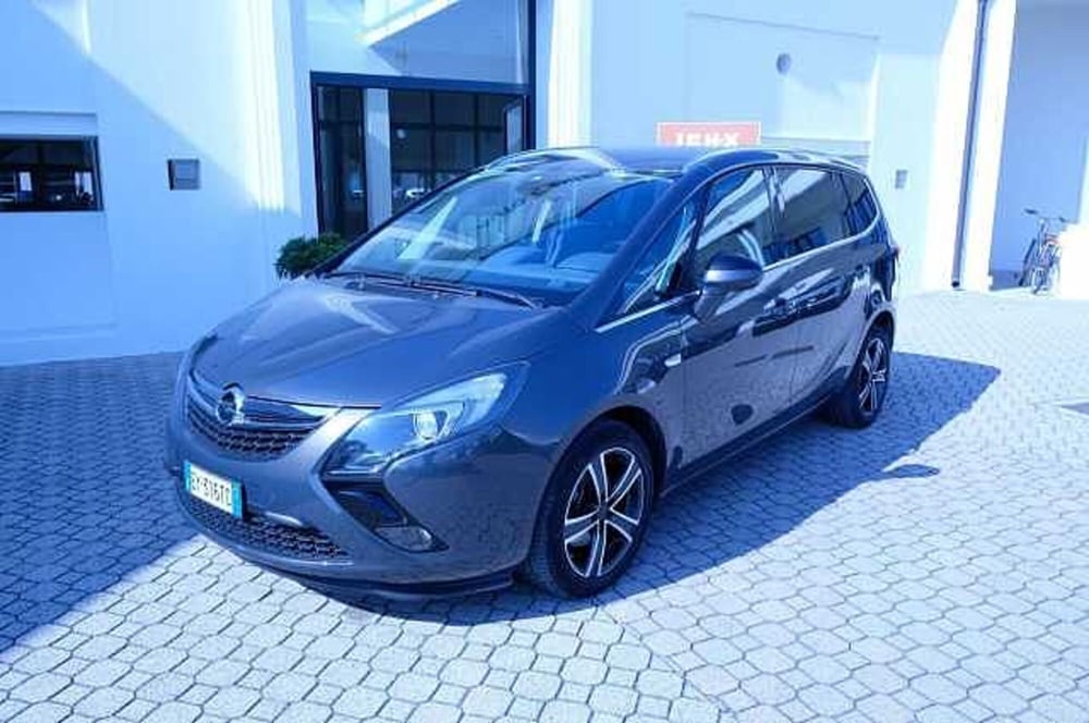 Opel Zafira Tourer usata a Mantova