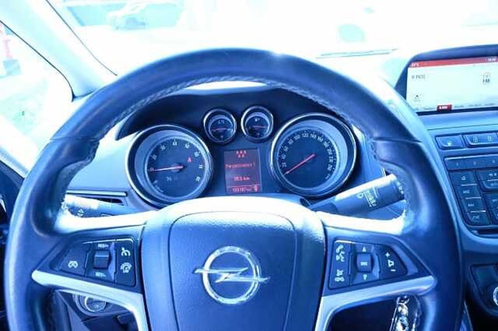 Opel Zafira Tourer usata a Mantova (11)