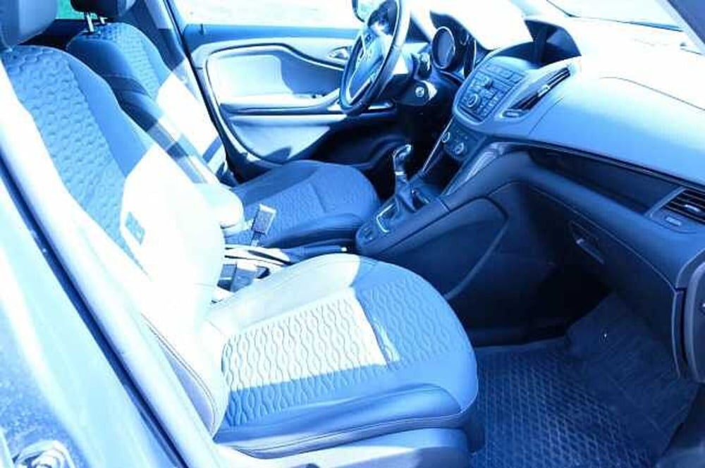 Opel Zafira Tourer usata a Mantova (3)
