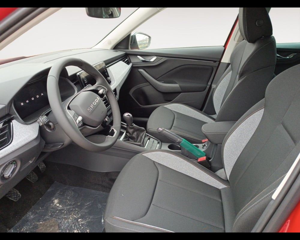 Skoda Kamiq nuova a Ravenna (9)