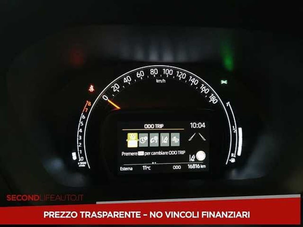 Toyota Aygo X usata a Chieti (16)