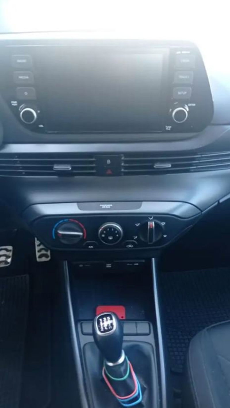 Hyundai Bayon usata a Latina (4)