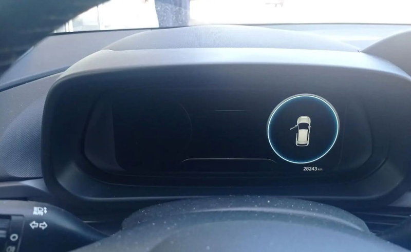 Hyundai Bayon usata a Latina (5)