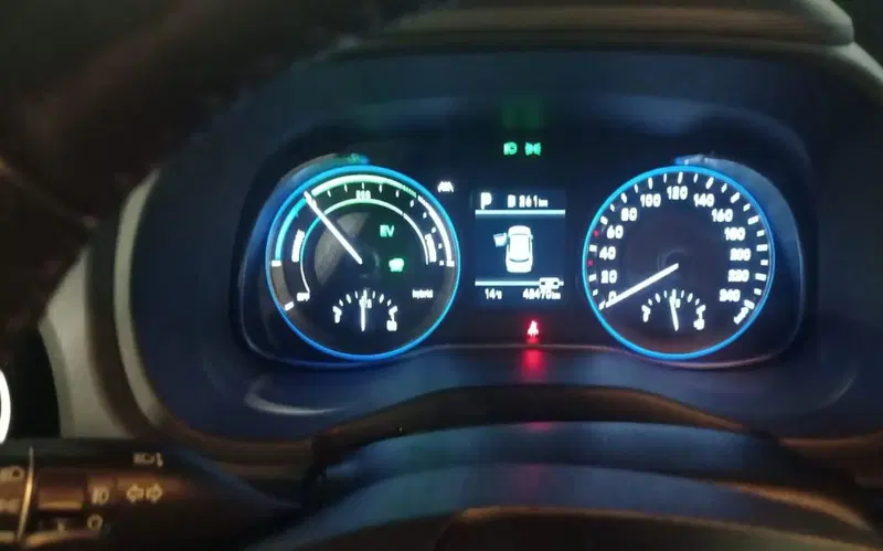 Hyundai Kona usata a Latina (6)