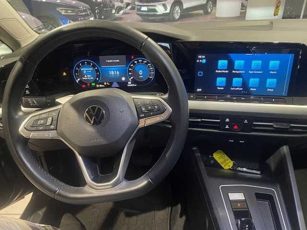 Volkswagen Golf Variant usata a Genova (10)