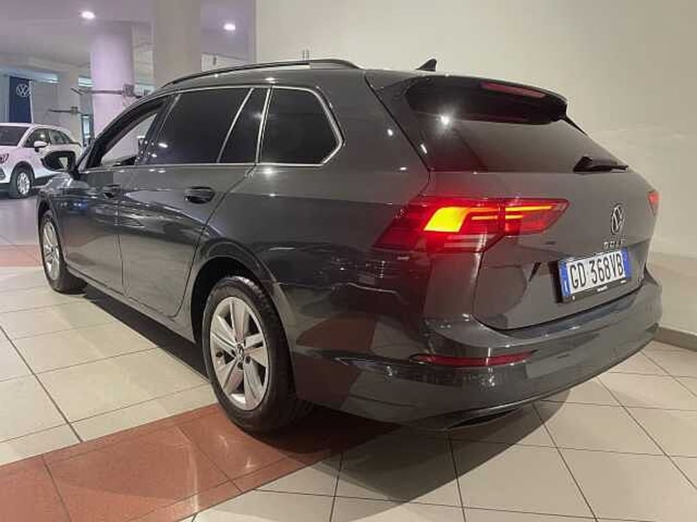 Volkswagen Golf Variant usata a Genova (3)