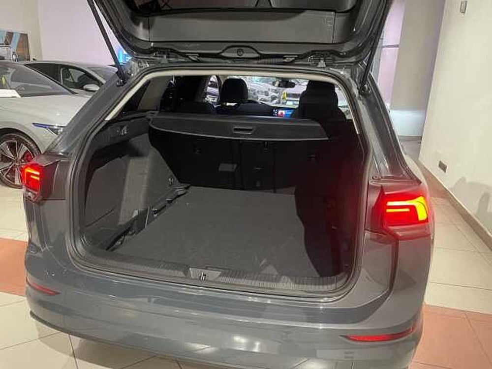 Volkswagen Golf Variant usata a Genova (9)