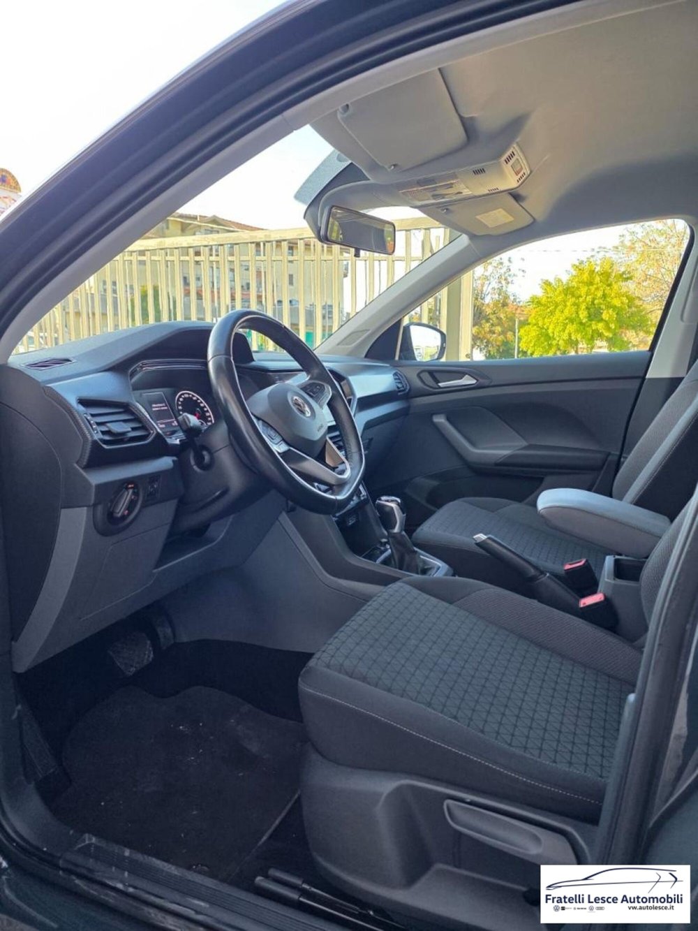 Volkswagen T-Cross usata a Cosenza (11)