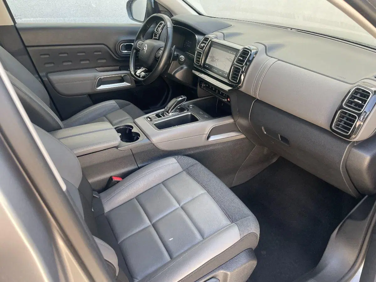 Citroen C5 Aircross usata a Lecce (16)