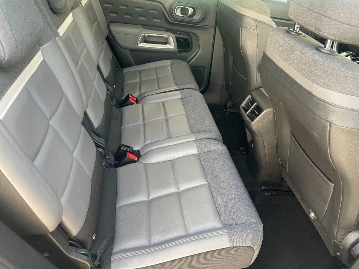 Citroen C5 Aircross usata a Lecce (18)