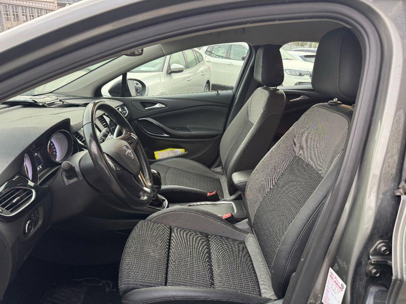 Opel Astra usata a Lecce (13)