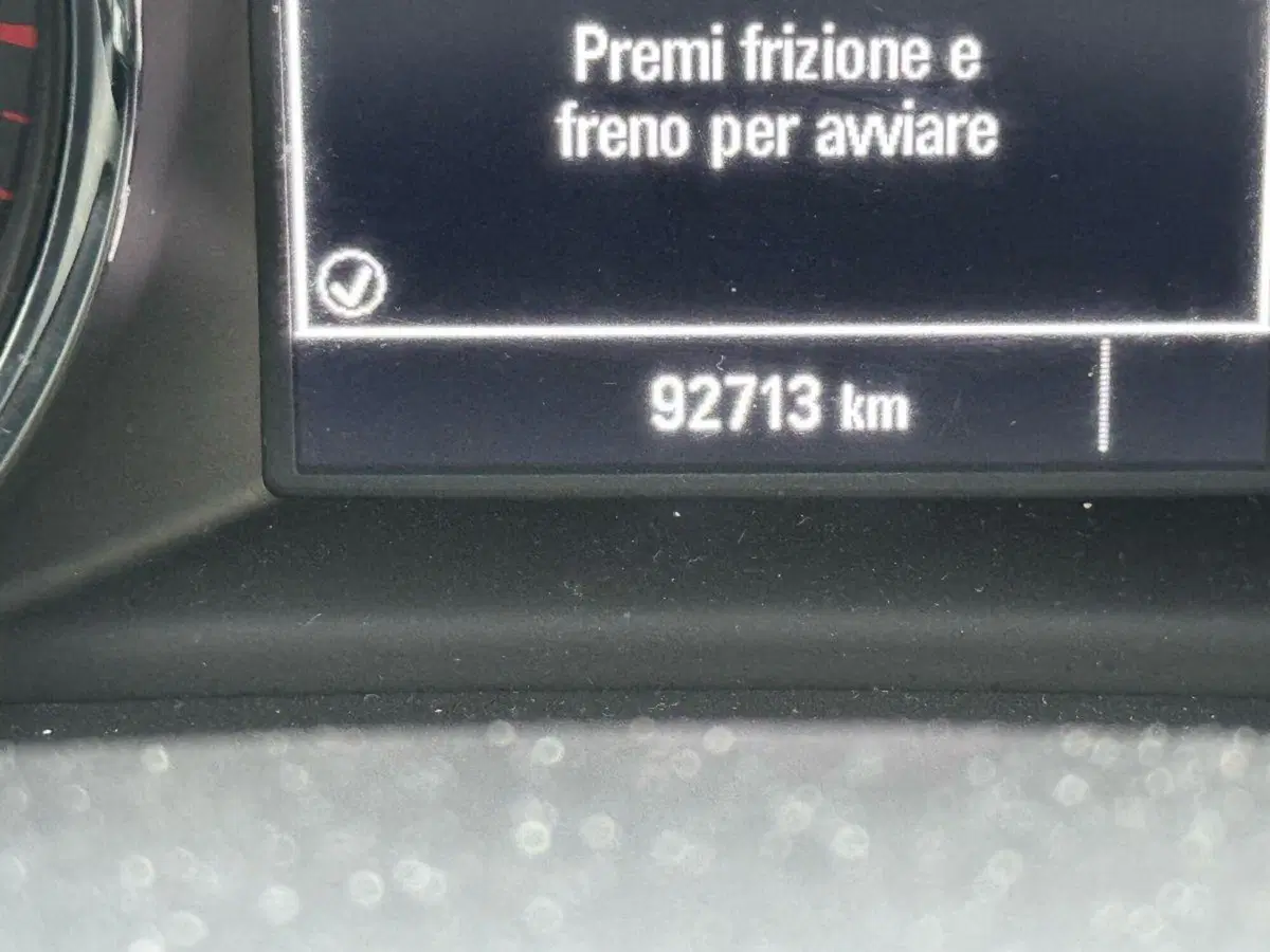 Opel Astra usata a Lecce (18)